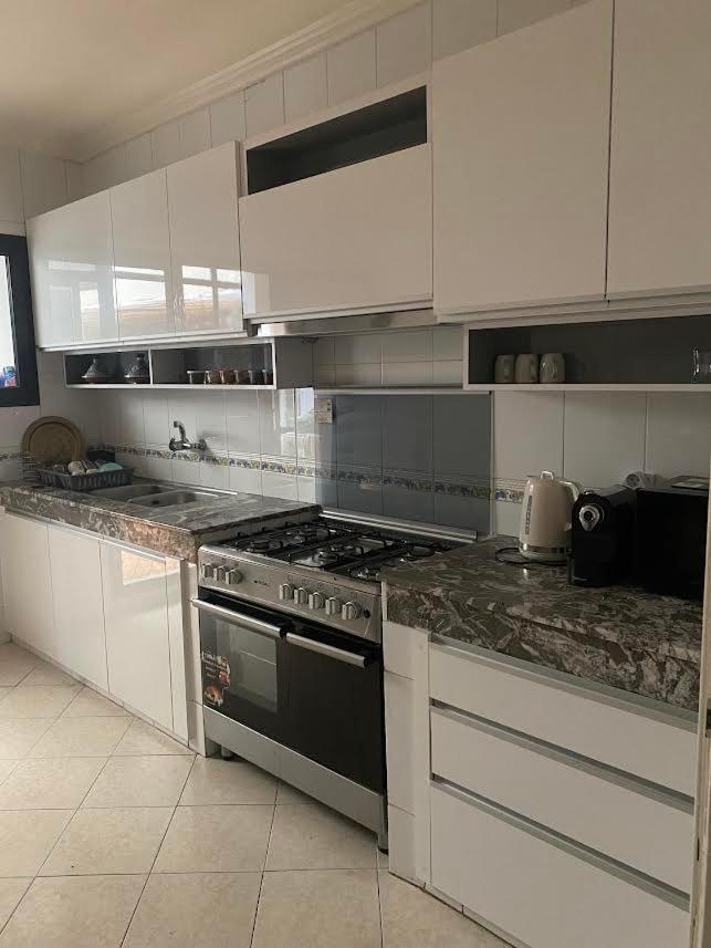 Appartement Spacieux Et Agreable Tangier Exterior photo